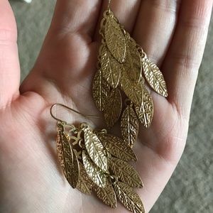 Gold leaf earrings *5 for $20*